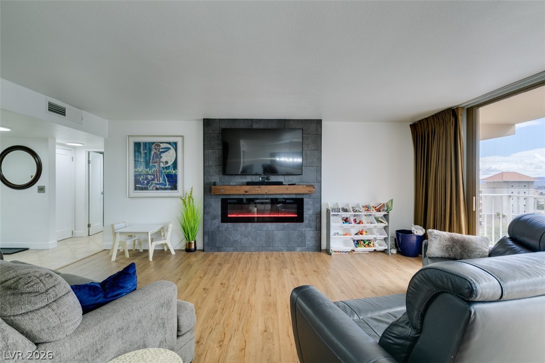 205 East Harmon Avenue 1005 Las Vegas NV 89169