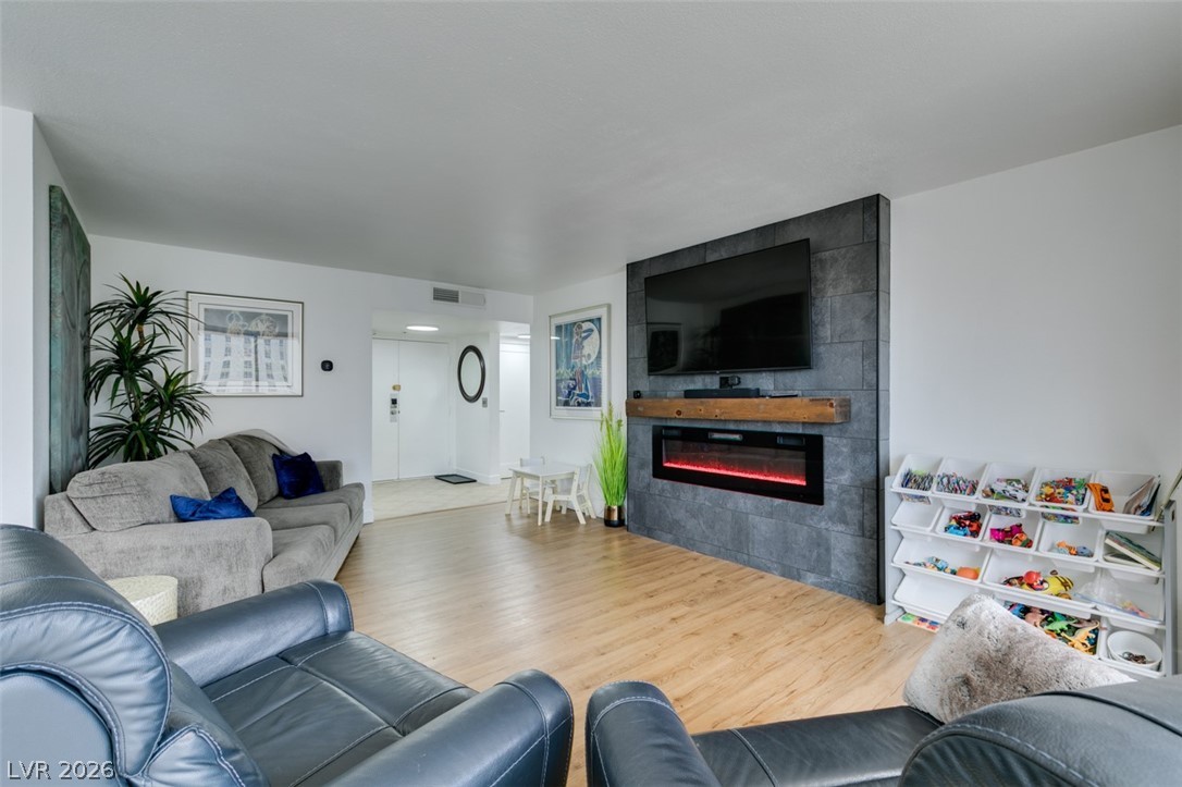 205 East Harmon Avenue 1005 Las Vegas NV 89169