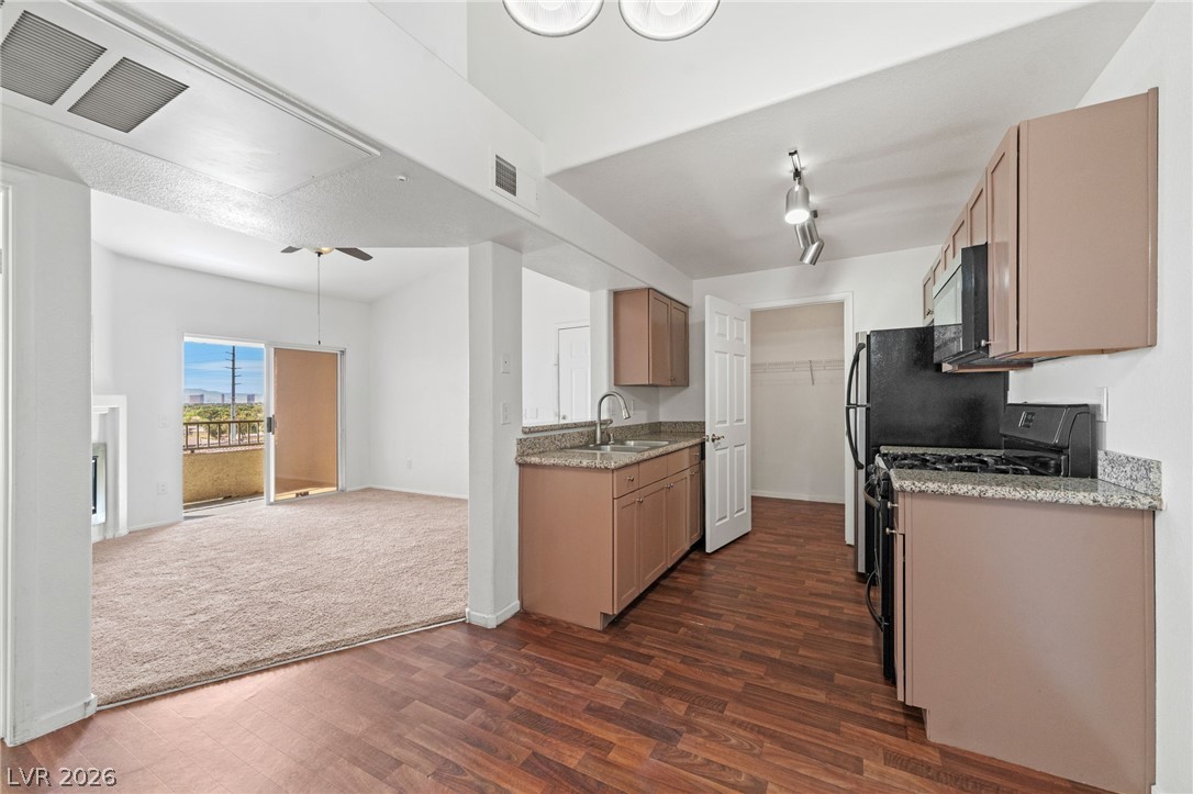 2120 Ramrod Avenue 1026 Henderson NV 89014
