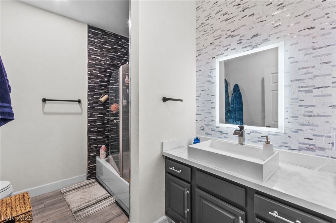 5250 South Rainbow Boulevard 2033 Las Vegas NV 89118