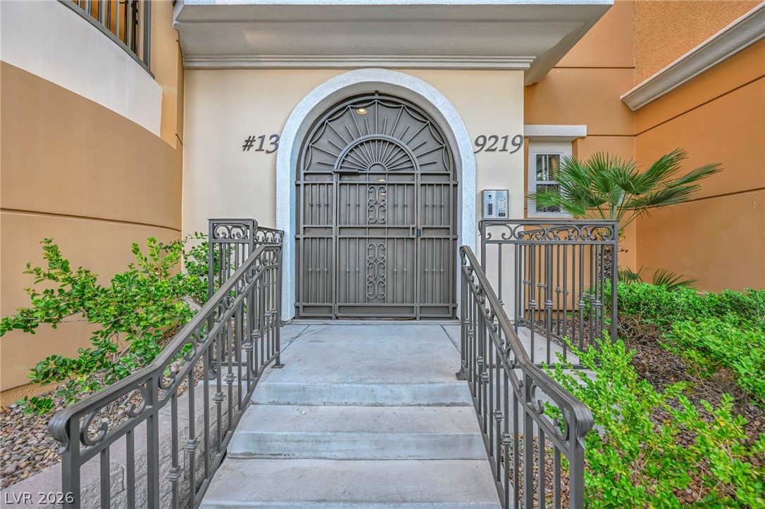 9219 Tesoras Drive 302 Las Vegas NV 89144