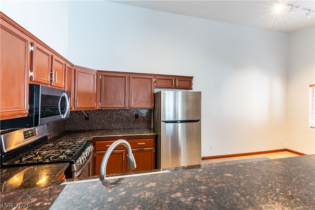 2110 Los Feliz Street 2014 Las Vegas NV 89156