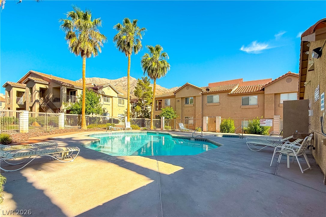 2110 Los Feliz Street 2014 Las Vegas NV 89156