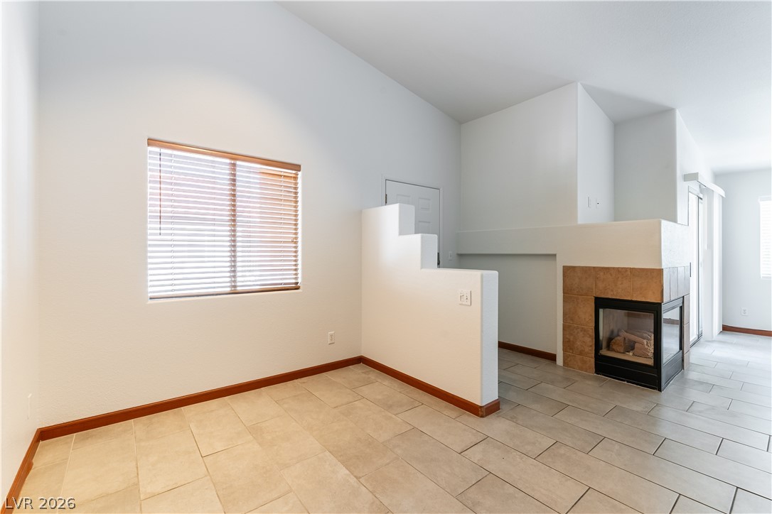 2110 Los Feliz Street 2014 Las Vegas NV 89156