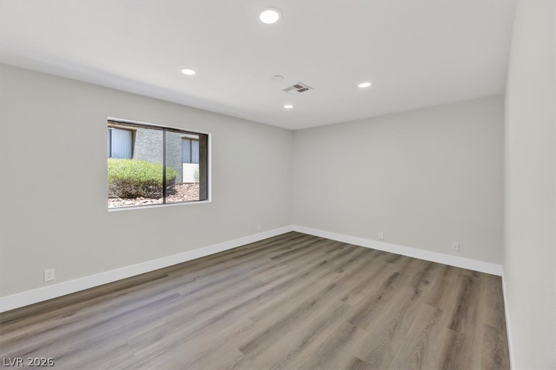 3151 Soaring Gulls Drive 1152 Las Vegas NV 89128
