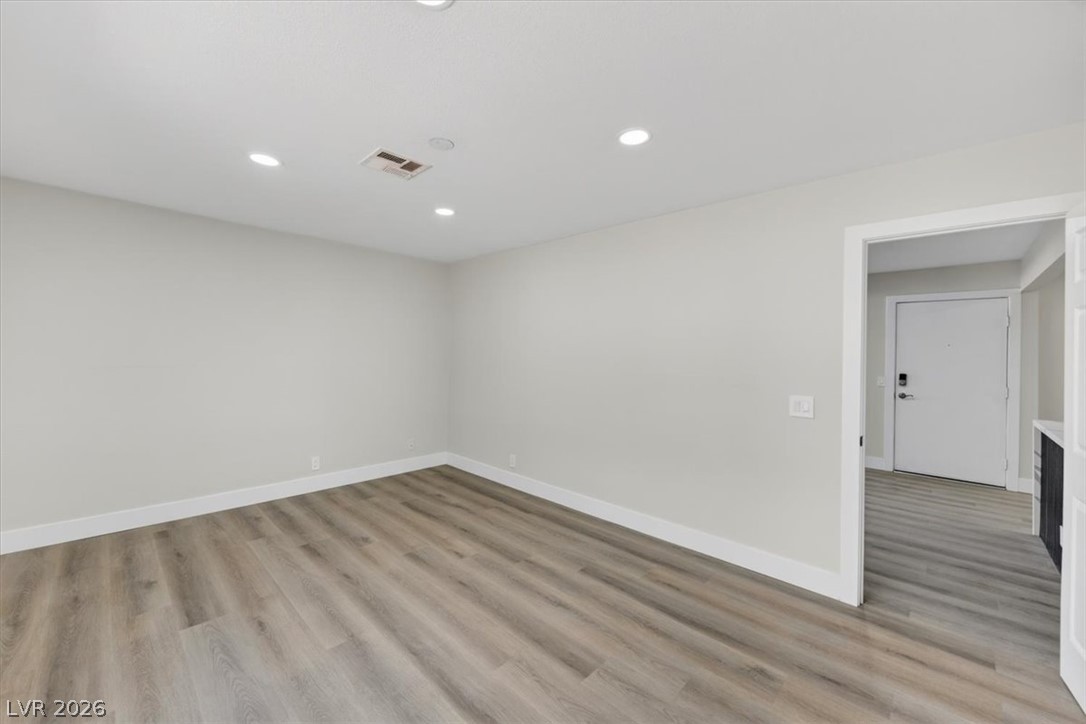 3151 Soaring Gulls Drive 1152 Las Vegas NV 89128