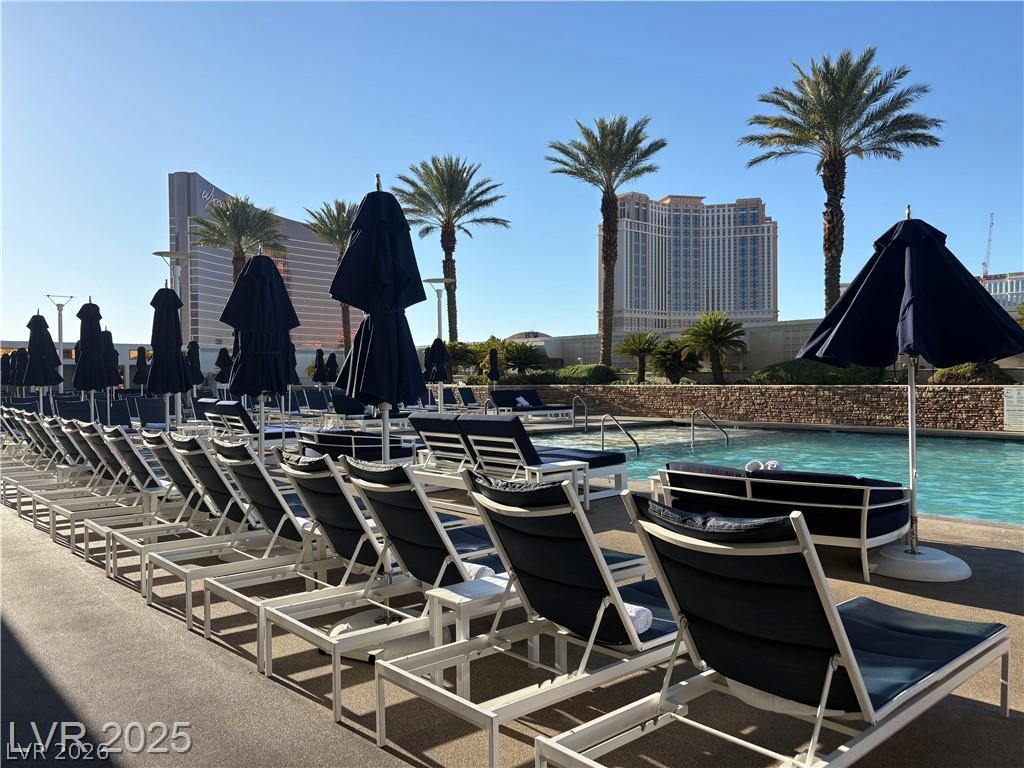2000 North Fashion Show Drive 2414 Las Vegas NV 89109