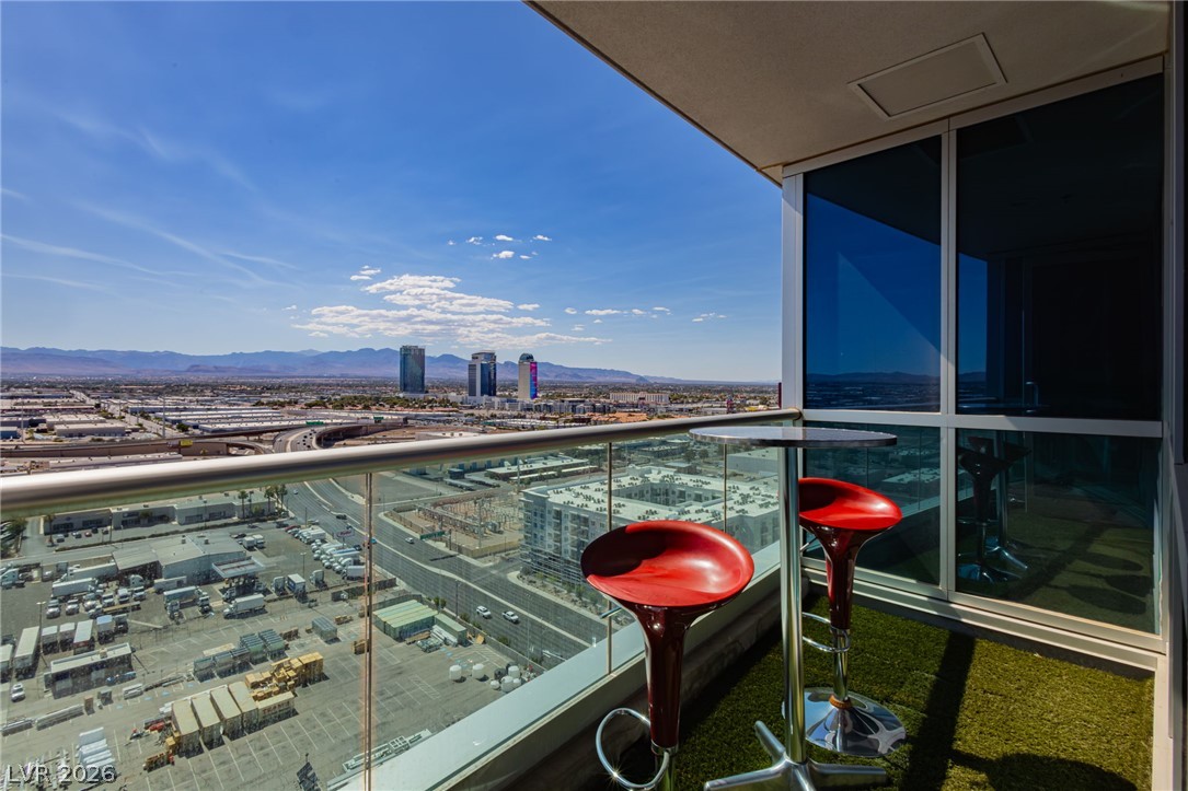 4525 Dean Martin Drive 2012 Las Vegas NV 89103