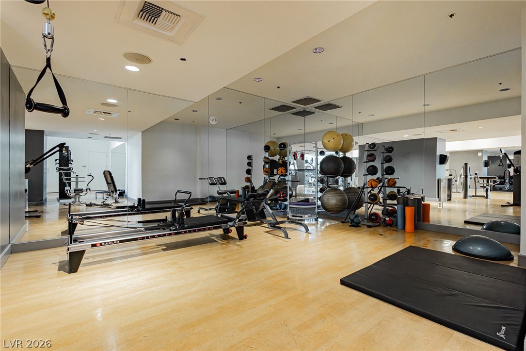 4525 Dean Martin Drive 2012 Las Vegas NV 89103