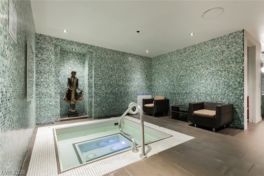 4525 Dean Martin Drive 2012 Las Vegas NV 89103