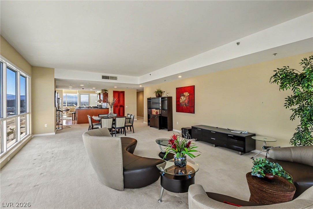 4525 Dean Martin Drive 2012 Las Vegas NV 89103