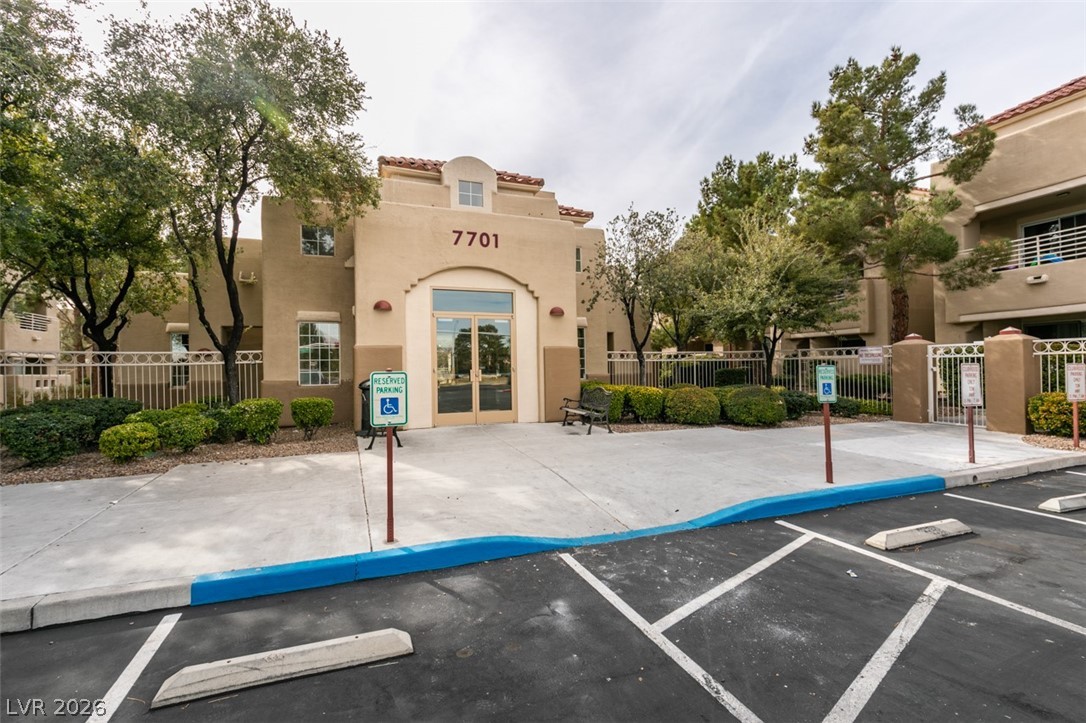 1909 Villa Palms Court 110 Las Vegas NV 89128