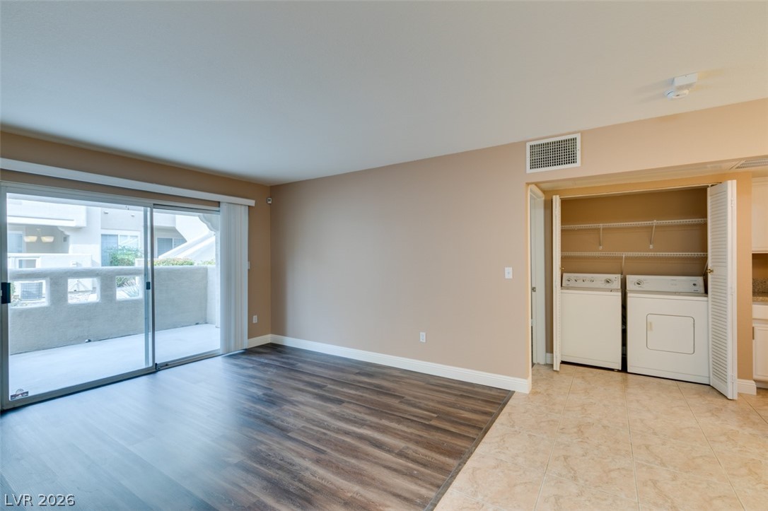 1909 Villa Palms Court 110 Las Vegas NV 89128