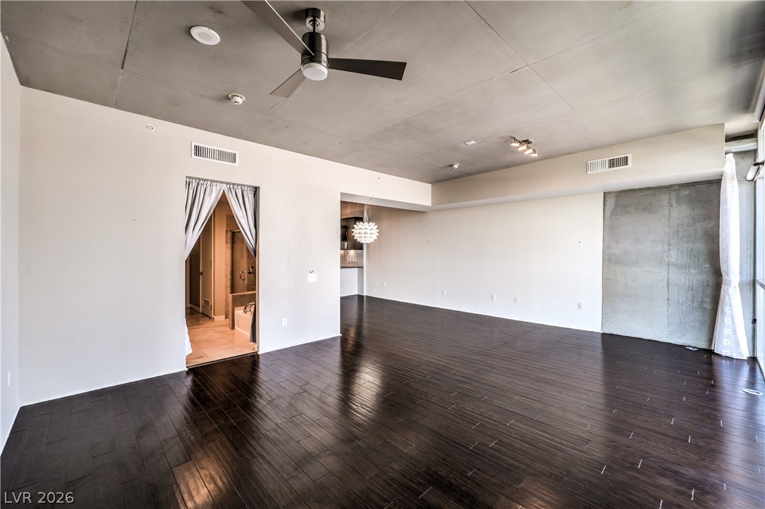 353 Bonneville Avenue 511 Las Vegas NV 89101