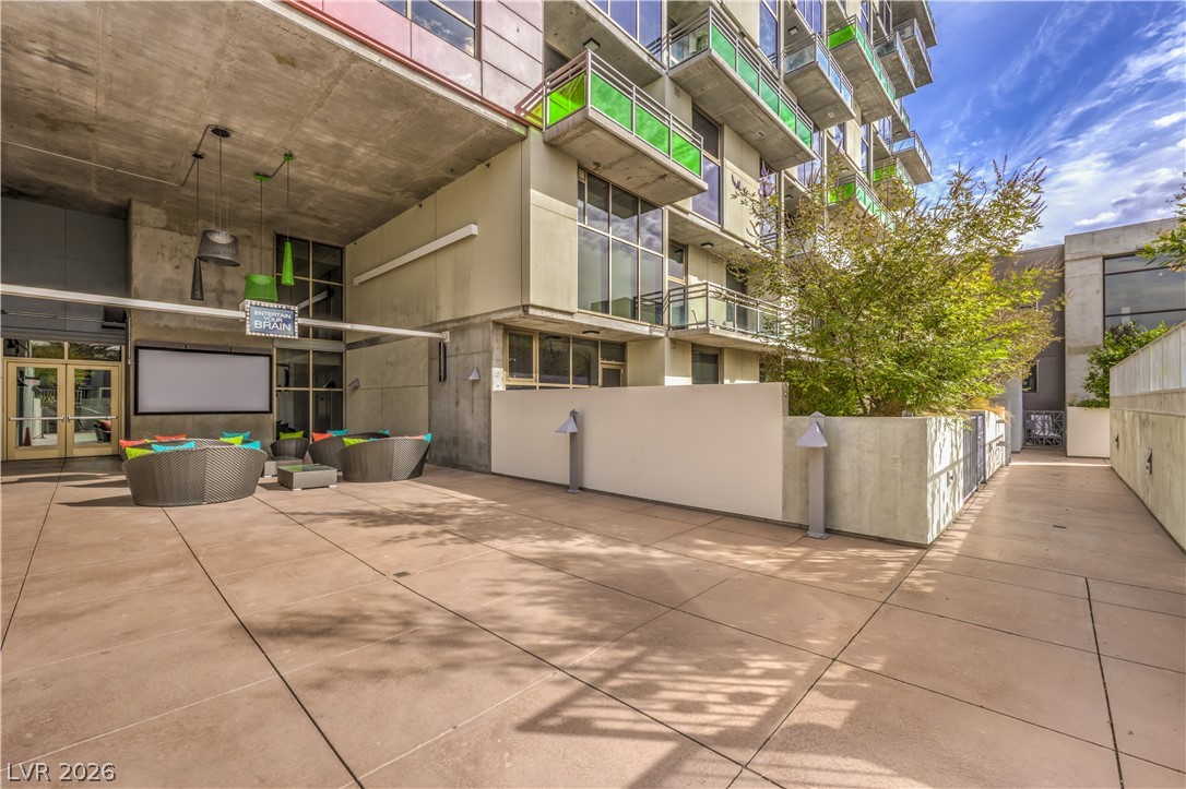 353 Bonneville Avenue 511 Las Vegas NV 89101