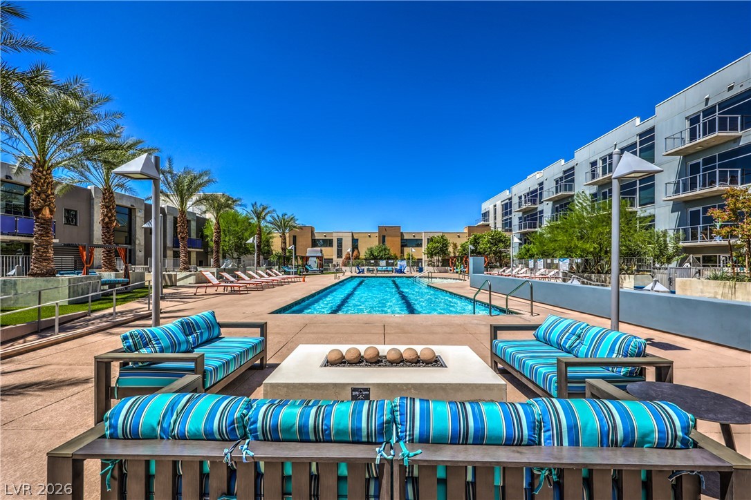 353 Bonneville Avenue 511 Las Vegas NV 89101