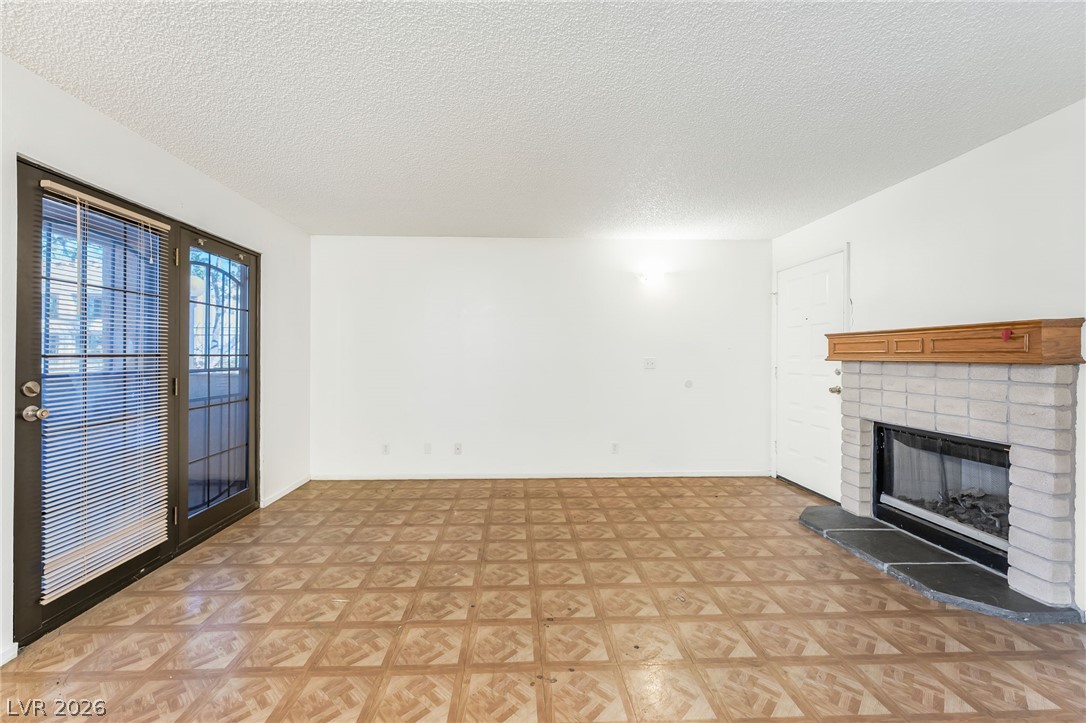 4340 Sanderling Circle 78 Las Vegas NV 89103