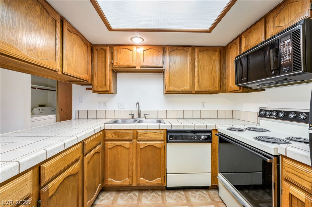 4340 Sanderling Circle 78 Las Vegas NV 89103