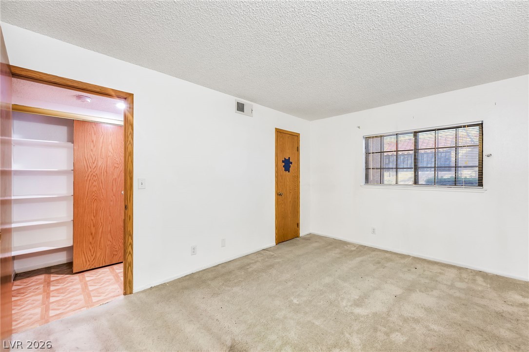 4340 Sanderling Circle 78 Las Vegas NV 89103