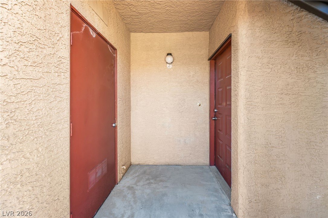 4340 Sanderling Circle 78 Las Vegas NV 89103