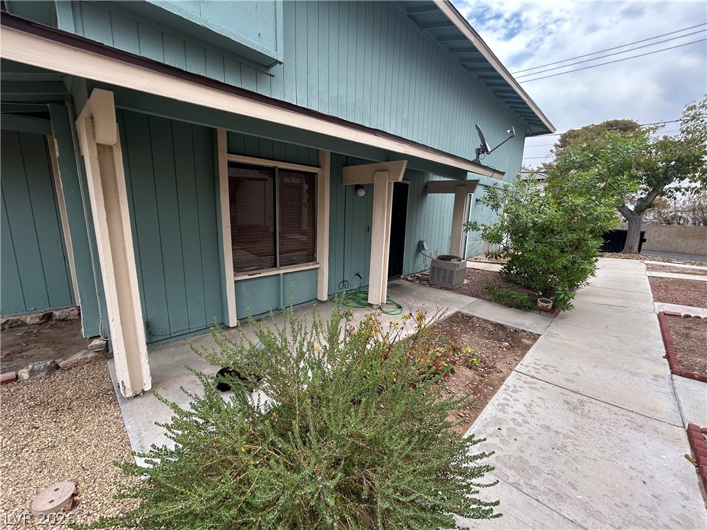4758 Roberta Street 2 Las Vegas NV 89119