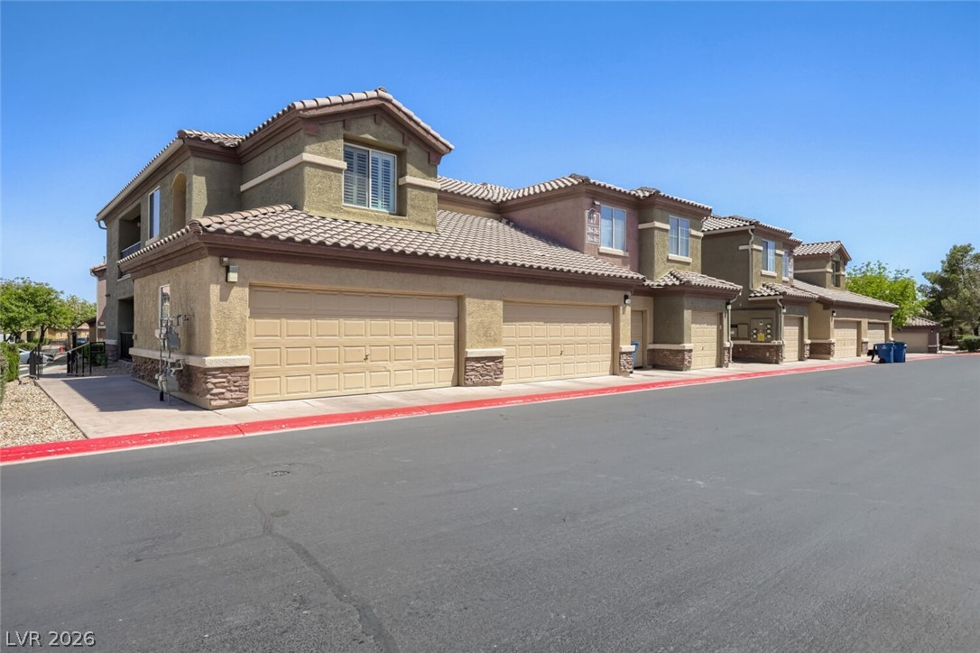 6868 Sky Pointe Drive 2064 Las Vegas NV 89131