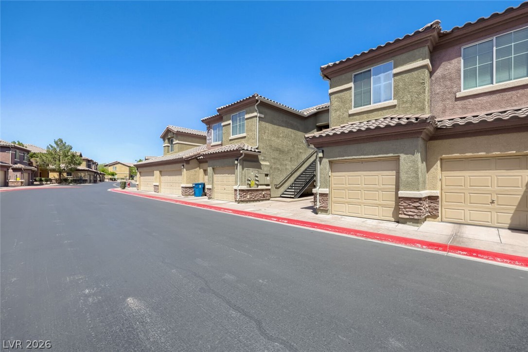 6868 Sky Pointe Drive 2064 Las Vegas NV 89131