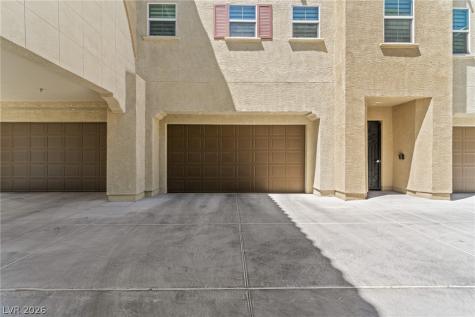 2555 Hampton Road 11210 Henderson NV 89052