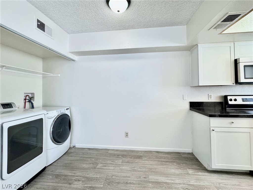 574 Roxella Lane D Las Vegas NV 89110