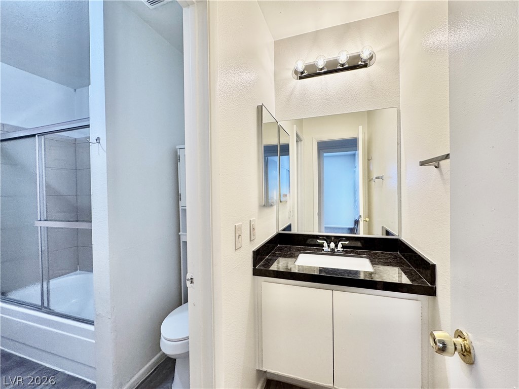 574 Roxella Lane D Las Vegas NV 89110