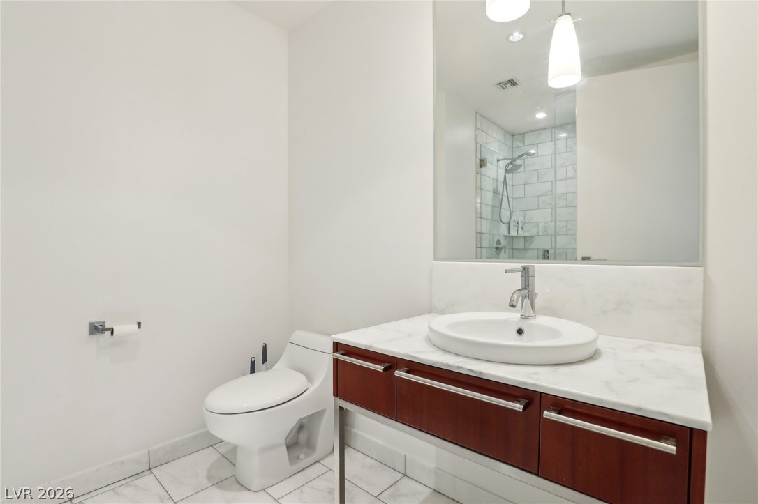 4471 Dean Martin Drive 2605 Las Vegas NV 89103