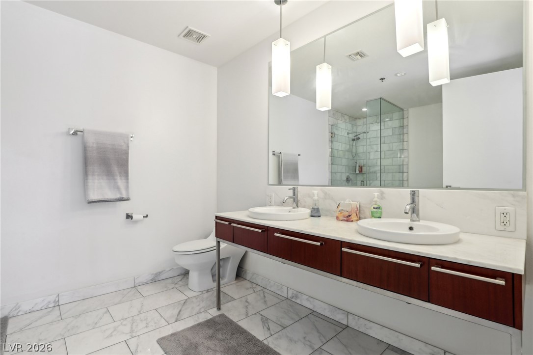 4471 Dean Martin Drive 2605 Las Vegas NV 89103