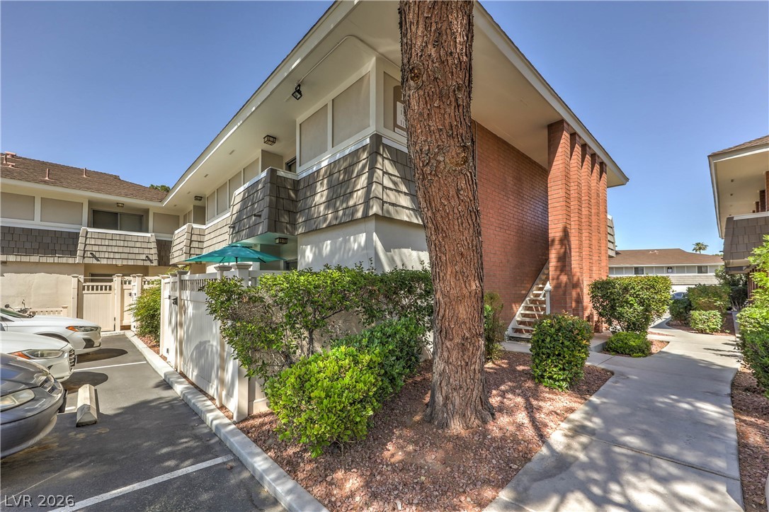 714 Oakmont Avenue 1101 Las Vegas NV 89109