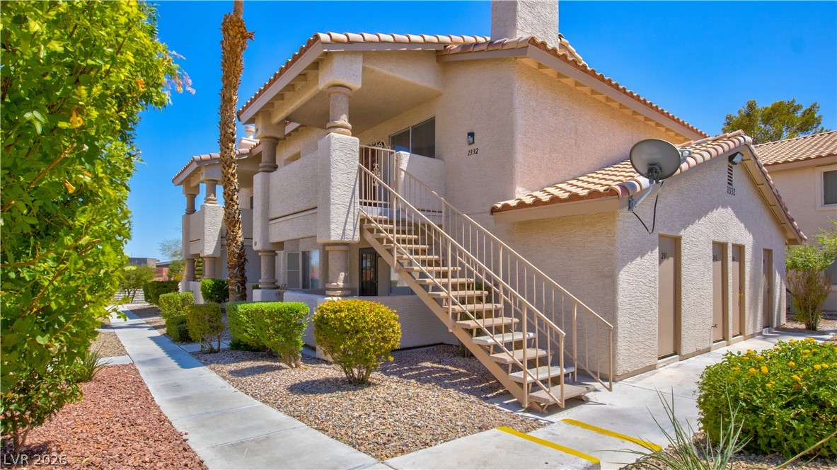 1332 Pinto Rock Lane 201 Las Vegas NV 89128