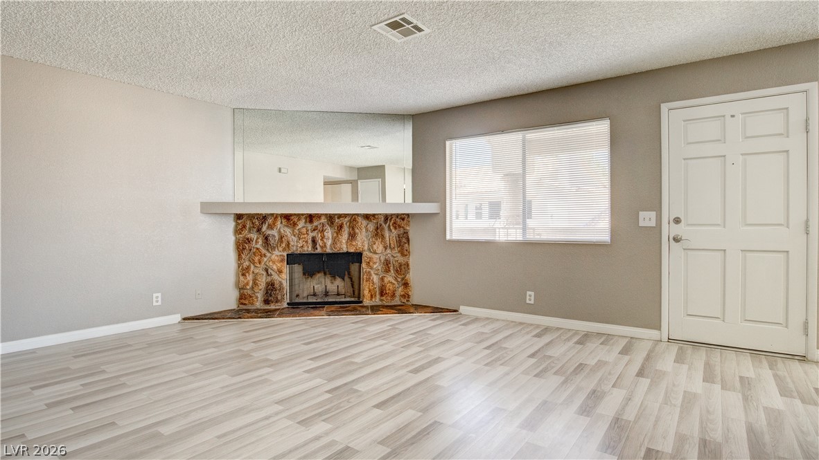 1332 Pinto Rock Lane 201 Las Vegas NV 89128