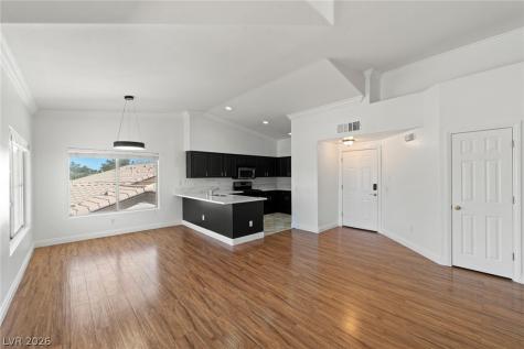 4941 Black Bear Road 204 Las Vegas NV 89149