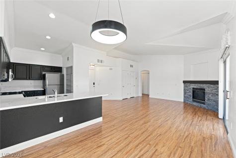 4941 Black Bear Road 204 Las Vegas NV 89149