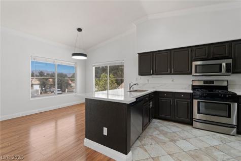 4941 Black Bear Road 204 Las Vegas NV 89149