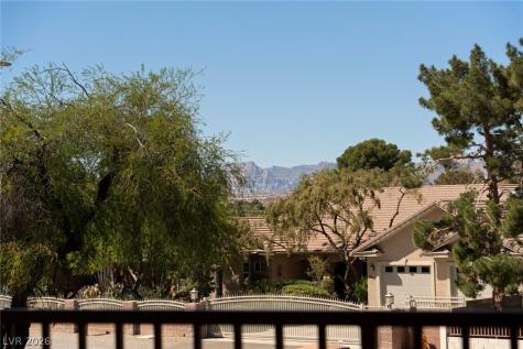 4941 Black Bear Road 204 Las Vegas NV 89149