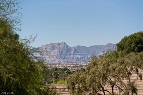 4941 Black Bear Road 204 Las Vegas NV 89149