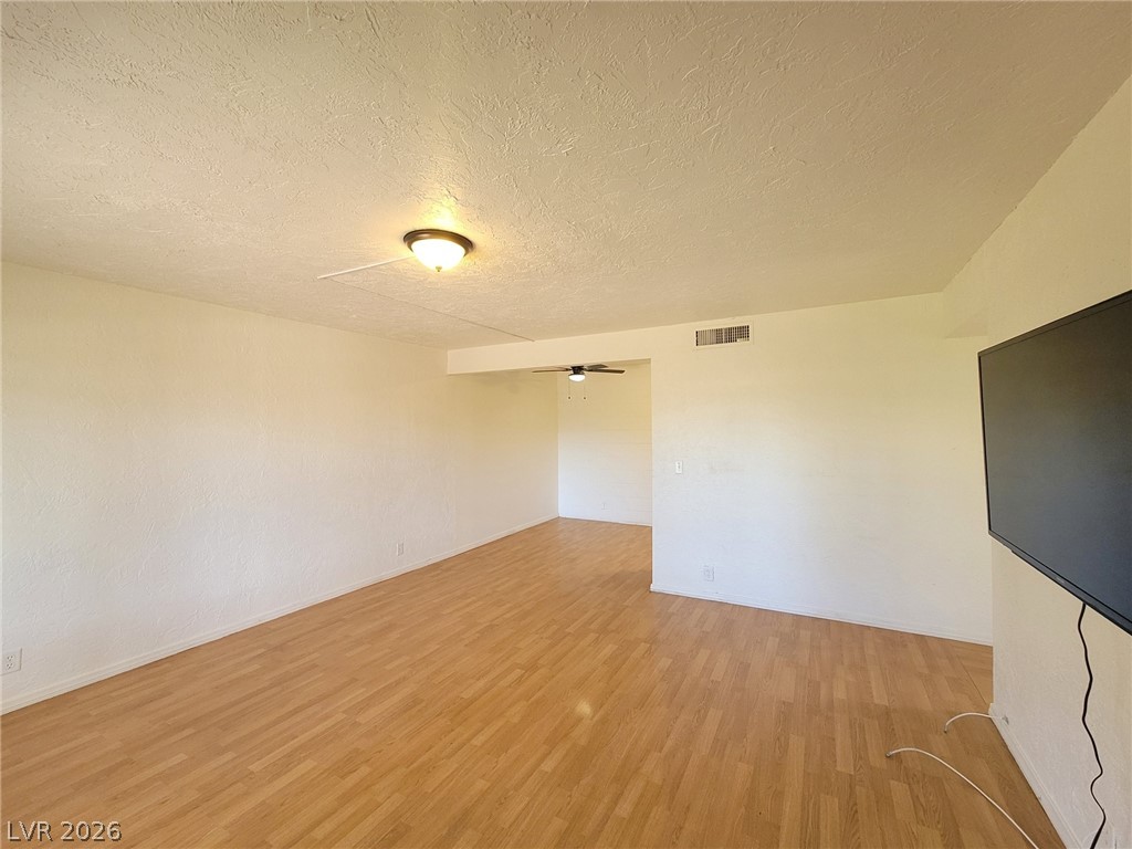 585 South Royal Crest Circle 7 Las Vegas NV 89169