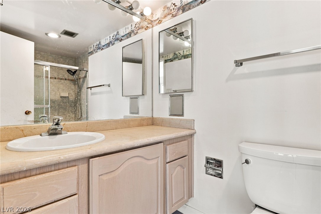 3111 Bel Air Drive 22f Las Vegas NV 89109