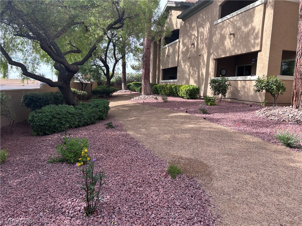 8701 Red Brook Drive 202 Las Vegas NV 89128