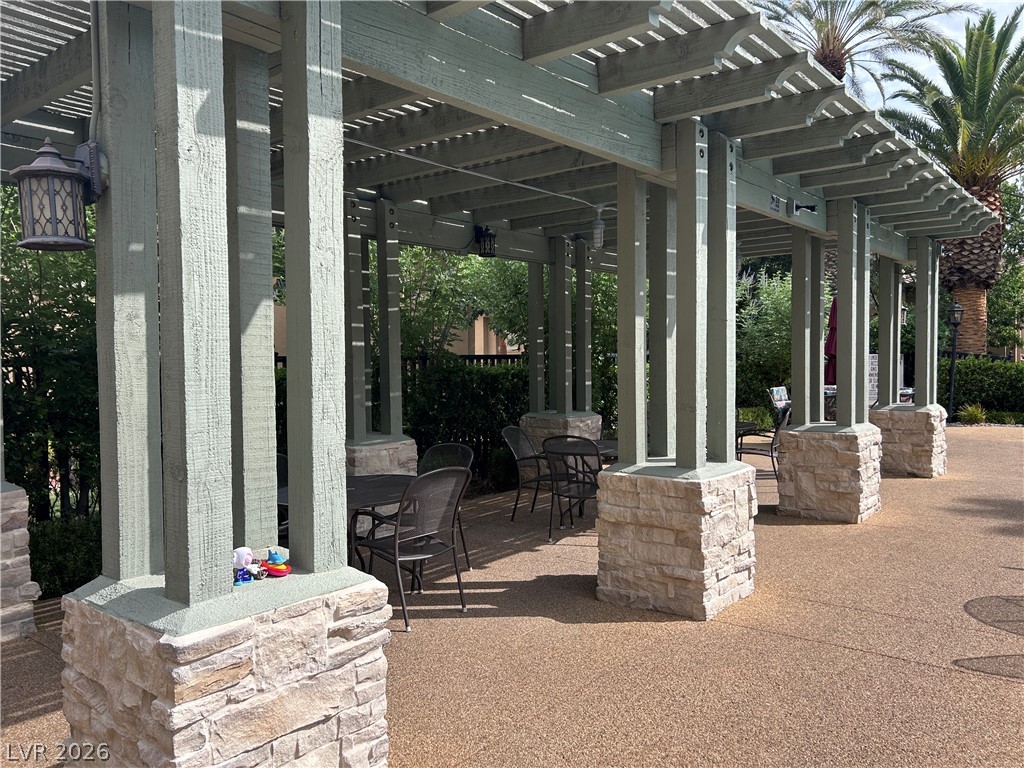 8701 Red Brook Drive 202 Las Vegas NV 89128