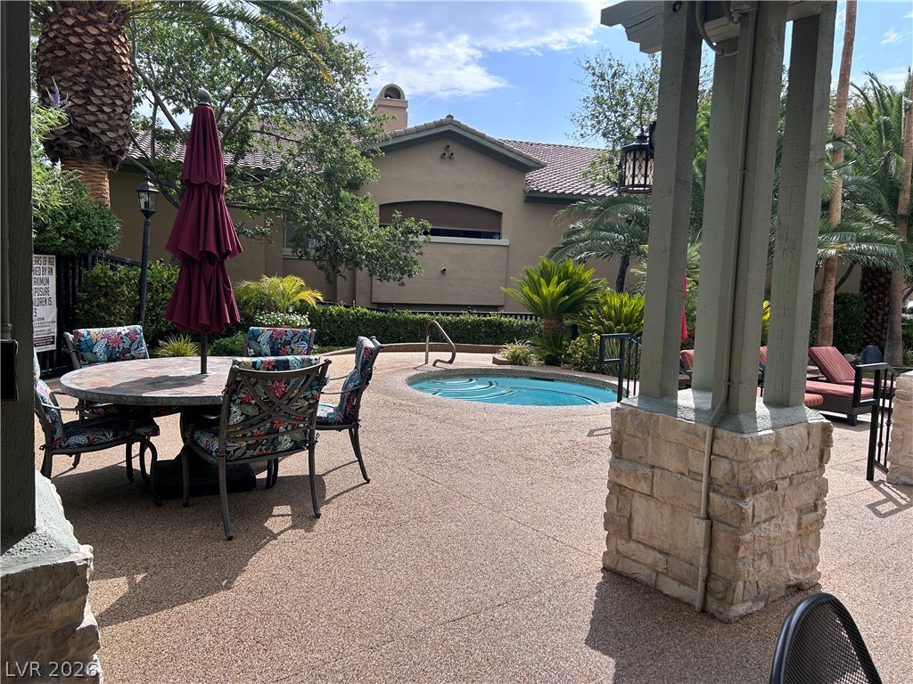 8701 Red Brook Drive 202 Las Vegas NV 89128