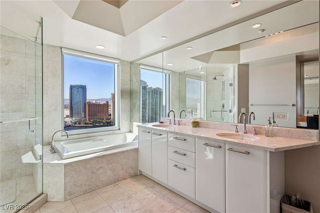 222 Karen Avenue 2608 Las Vegas NV 89109