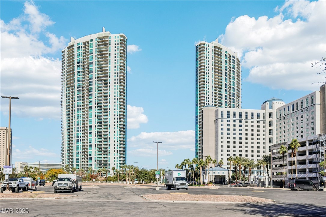 222 Karen Avenue 2608 Las Vegas NV 89109