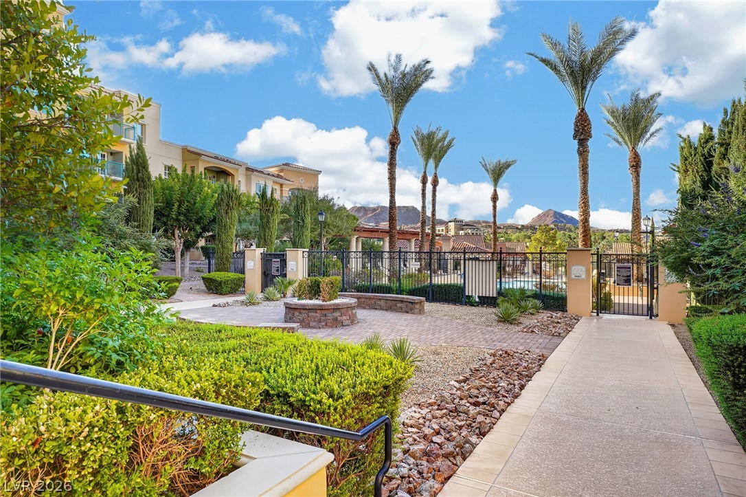 30 Strada Di Villaggio 243 Henderson NV 89011