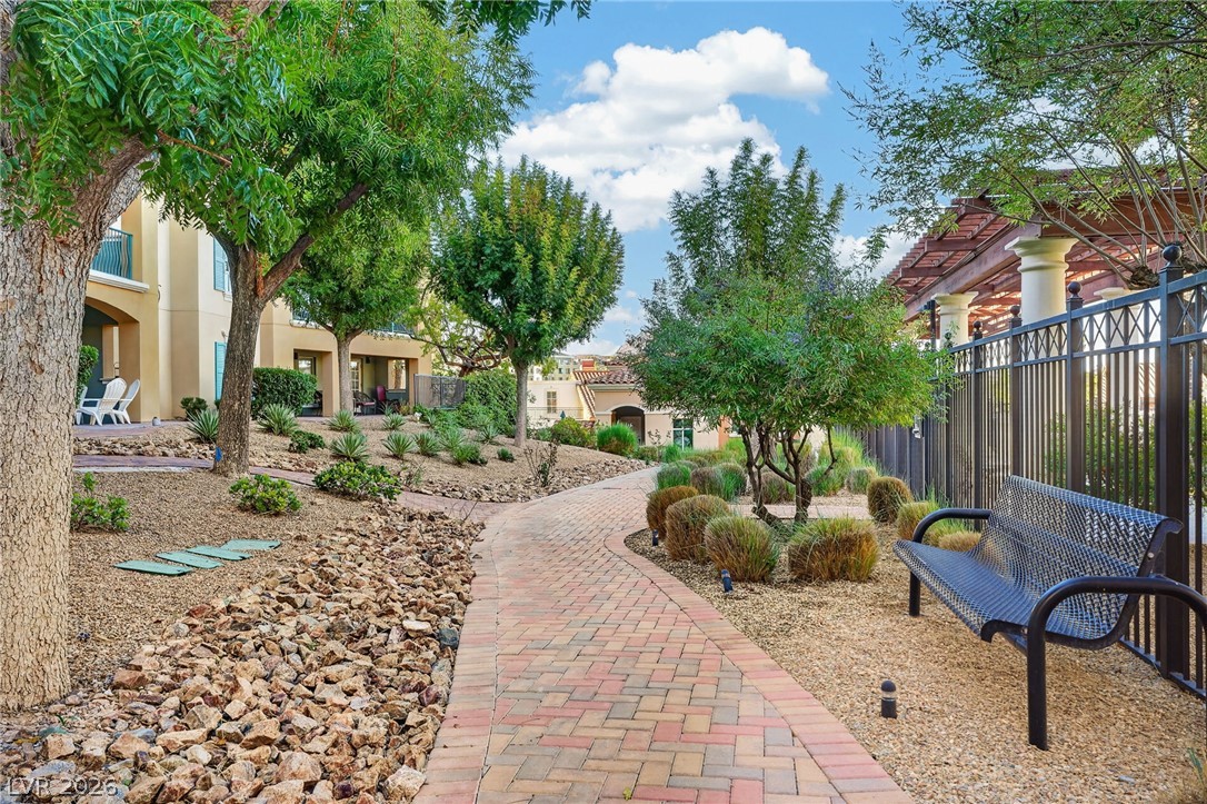 30 Strada Di Villaggio 243 Henderson NV 89011