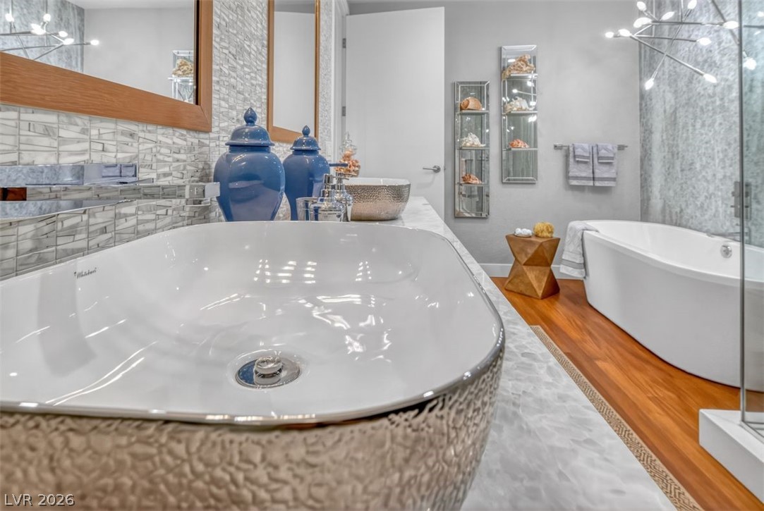 4525 Dean Martin Drive 2406 Las Vegas NV 89103